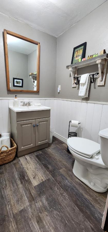 Bear Creek Ranch Bed & Breakfast Essex Exterior foto
